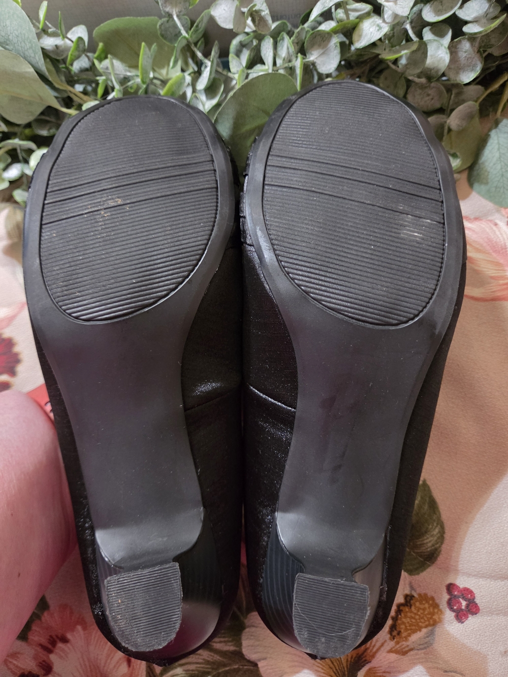702- Metaphor Black Satin Knot Mid Heel Pumps,sz10 - Picture 7 of 8